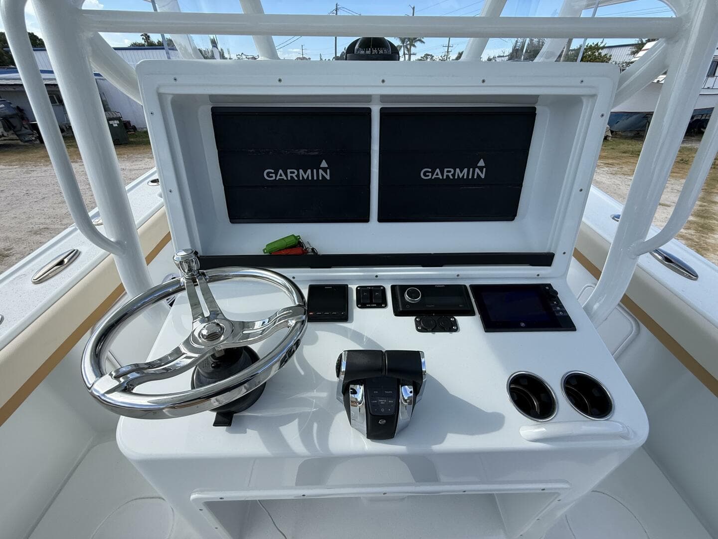 2018 Yellowfin — photo 56