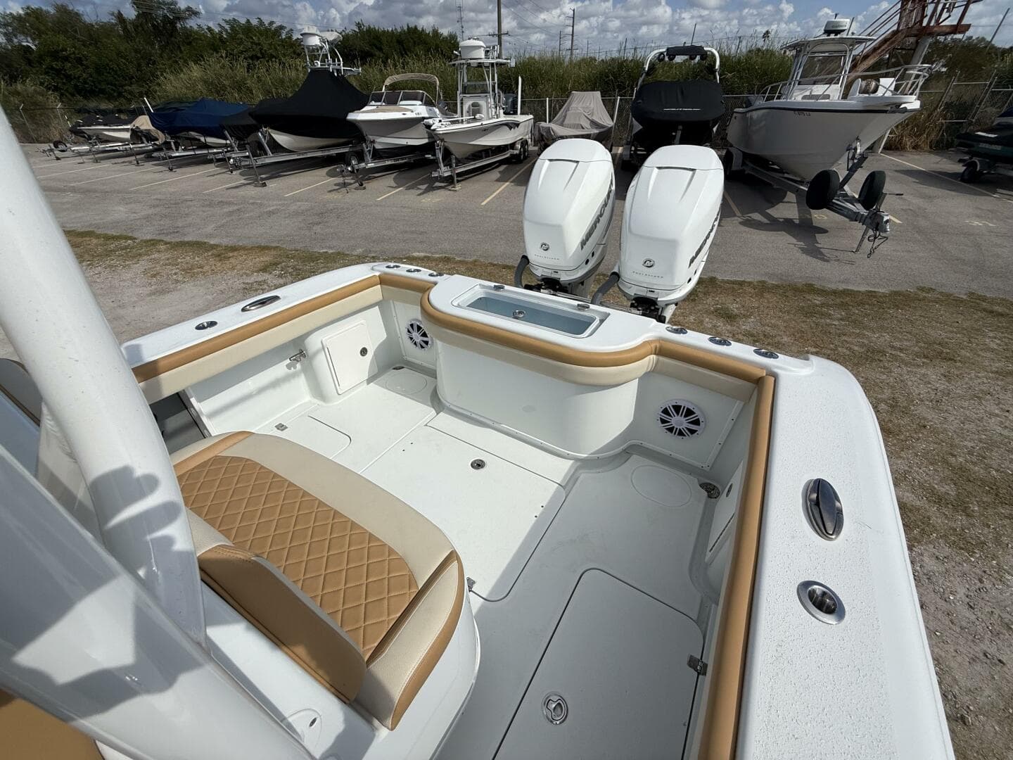 2018 Yellowfin — photo 27