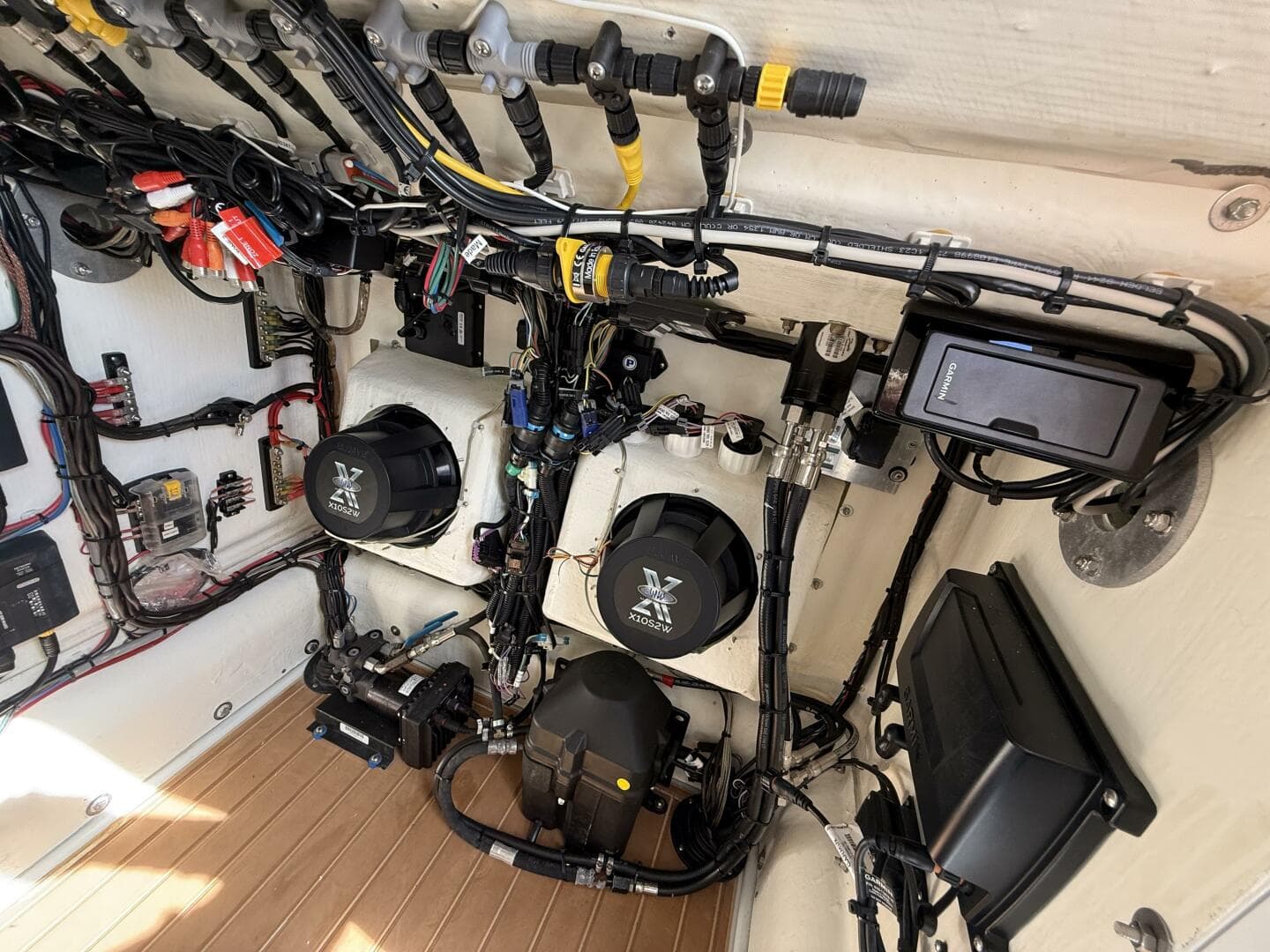 2018 Yellowfin — photo 75