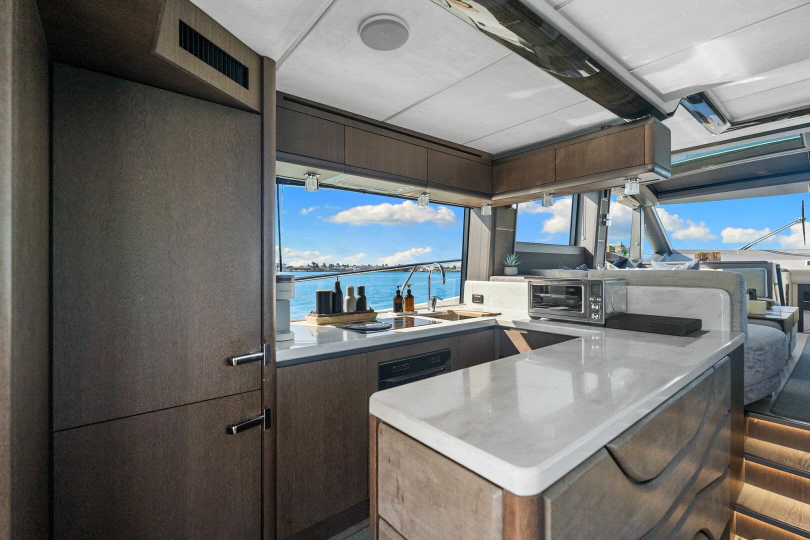 2020 Galeon 680 Flybridge — photo 30