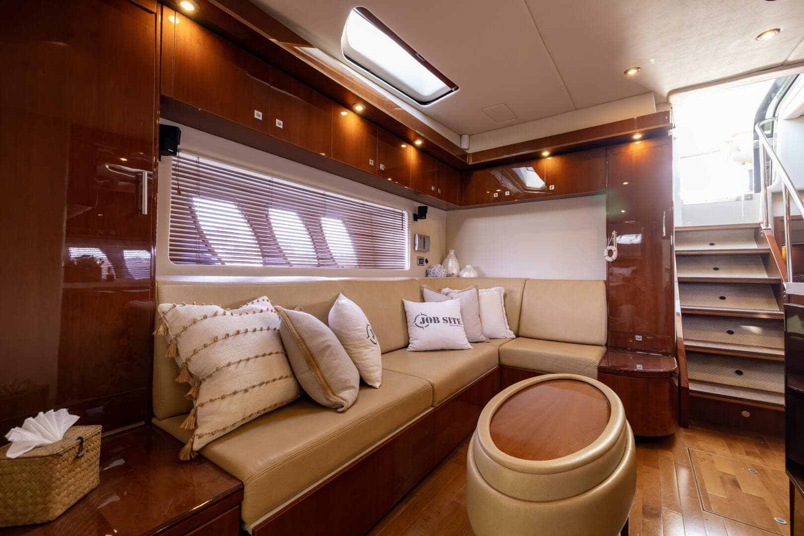 2008 Sea Ray Sundancer — photo 50