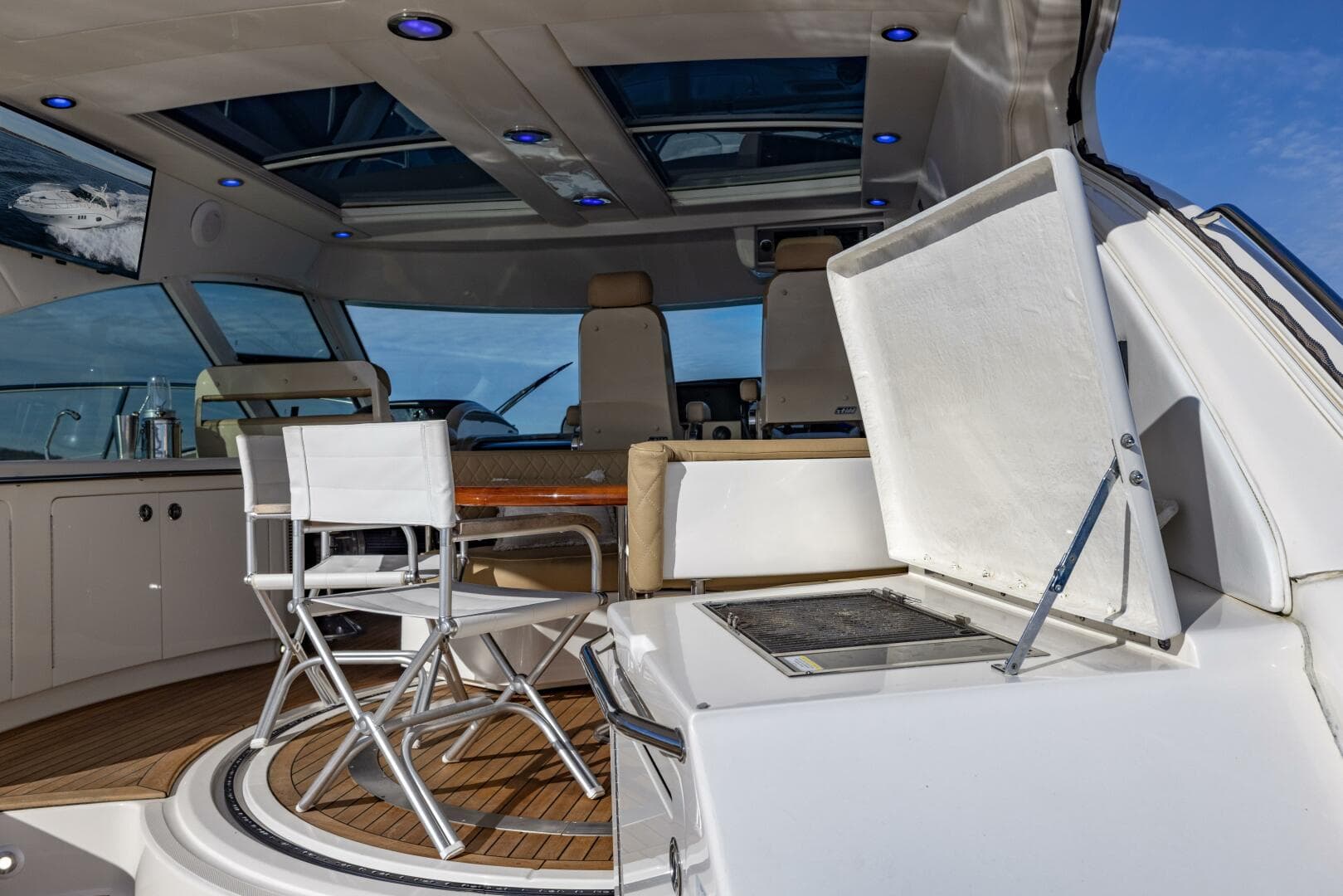 2008 Sea Ray Sundancer — photo 31