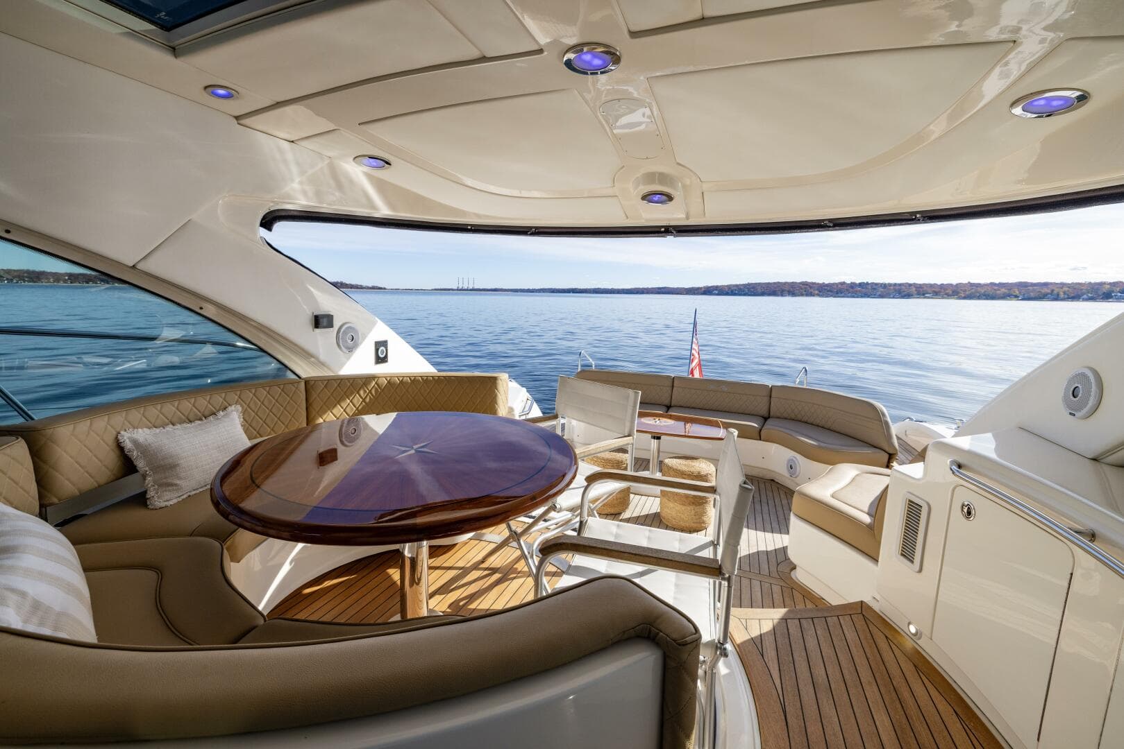 2008 Sea Ray Sundancer — photo 34