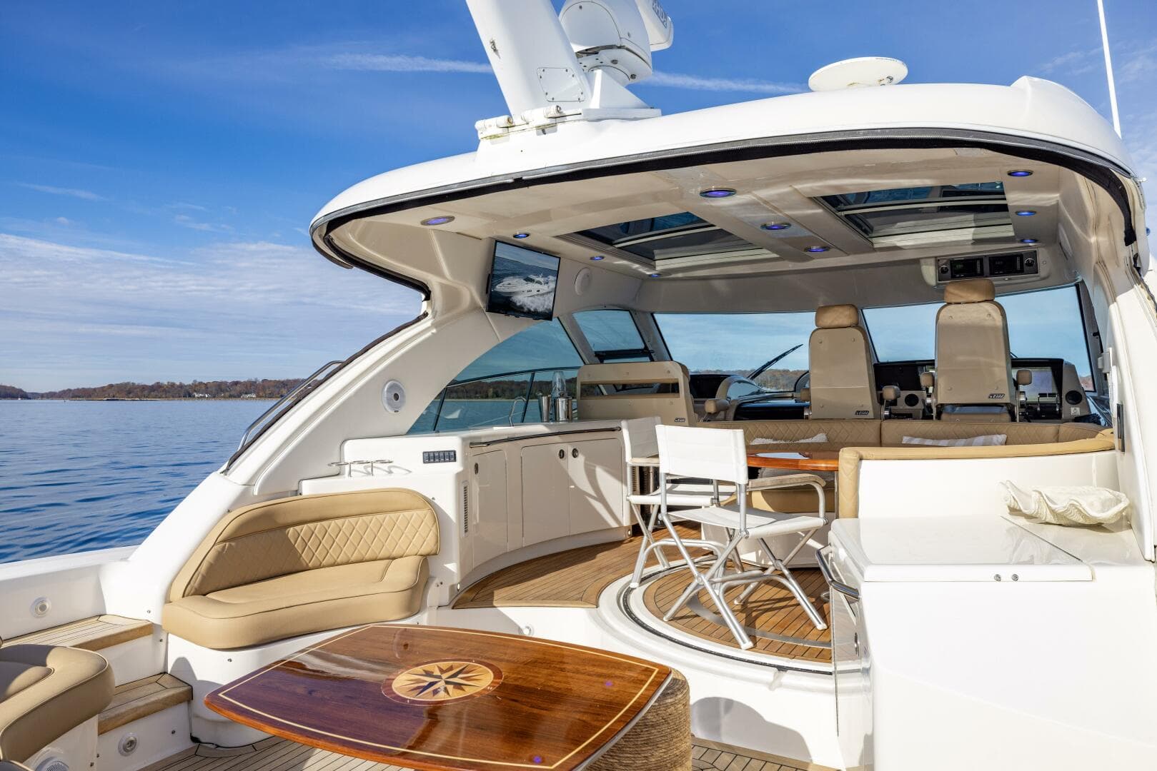 2008 Sea Ray Sundancer — photo 25