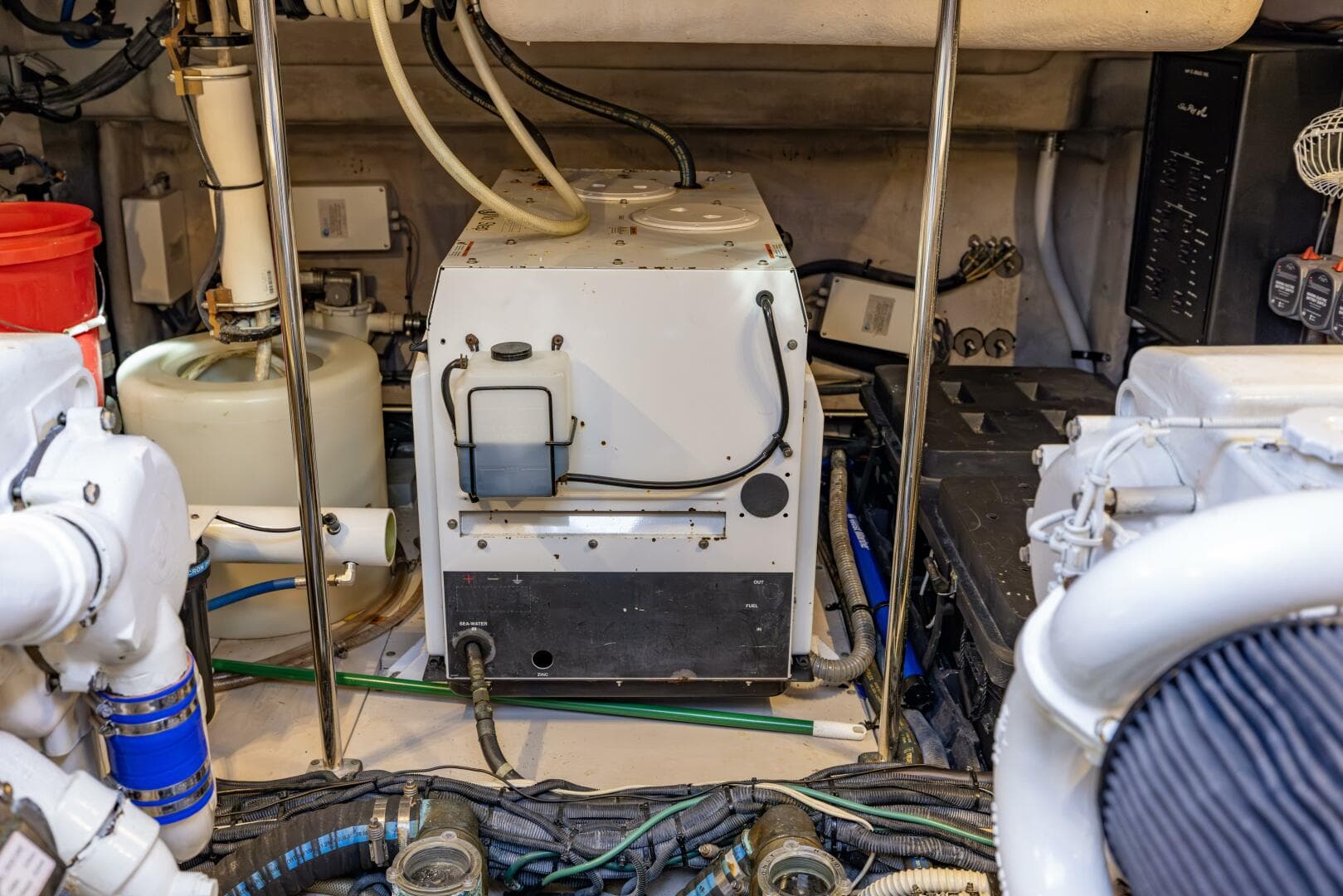 2008 Sea Ray Sundancer — photo 74