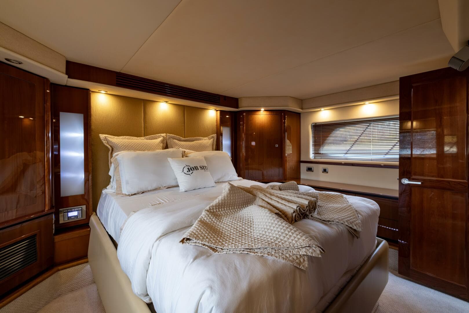 2008 Sea Ray Sundancer — photo 54