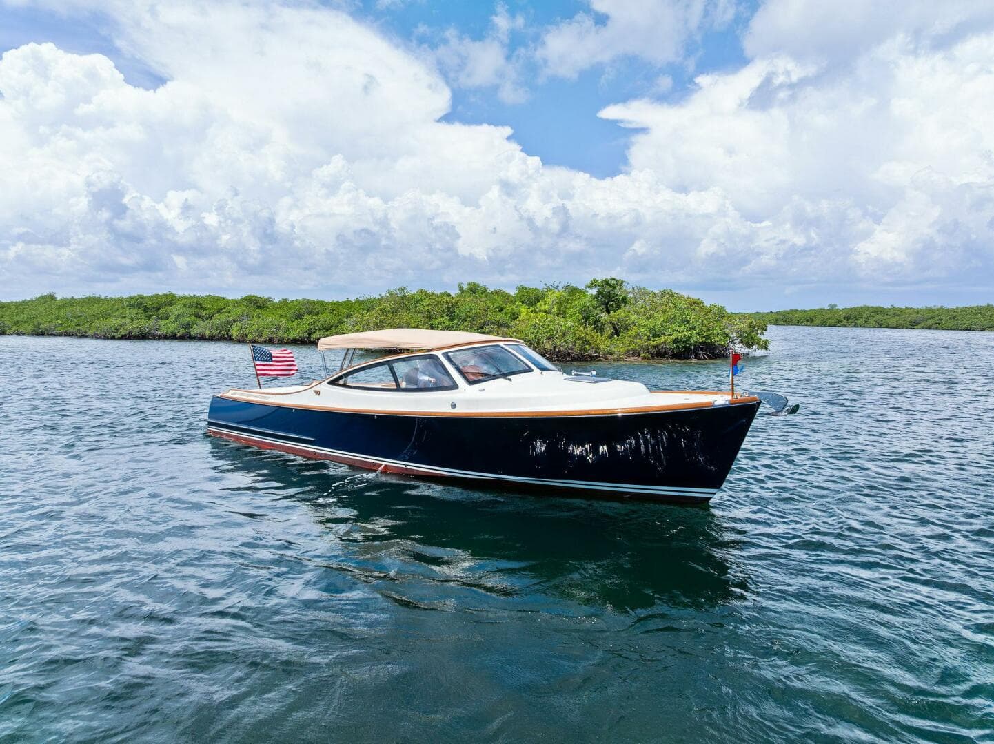 2008 Hinckley Talaria 38R Convertible — photo 8