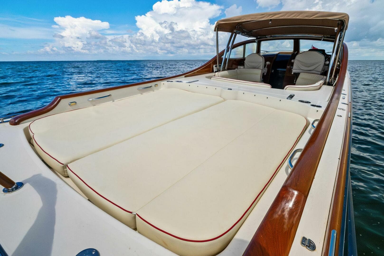 2008 Hinckley Talaria 38R Convertible — photo 25