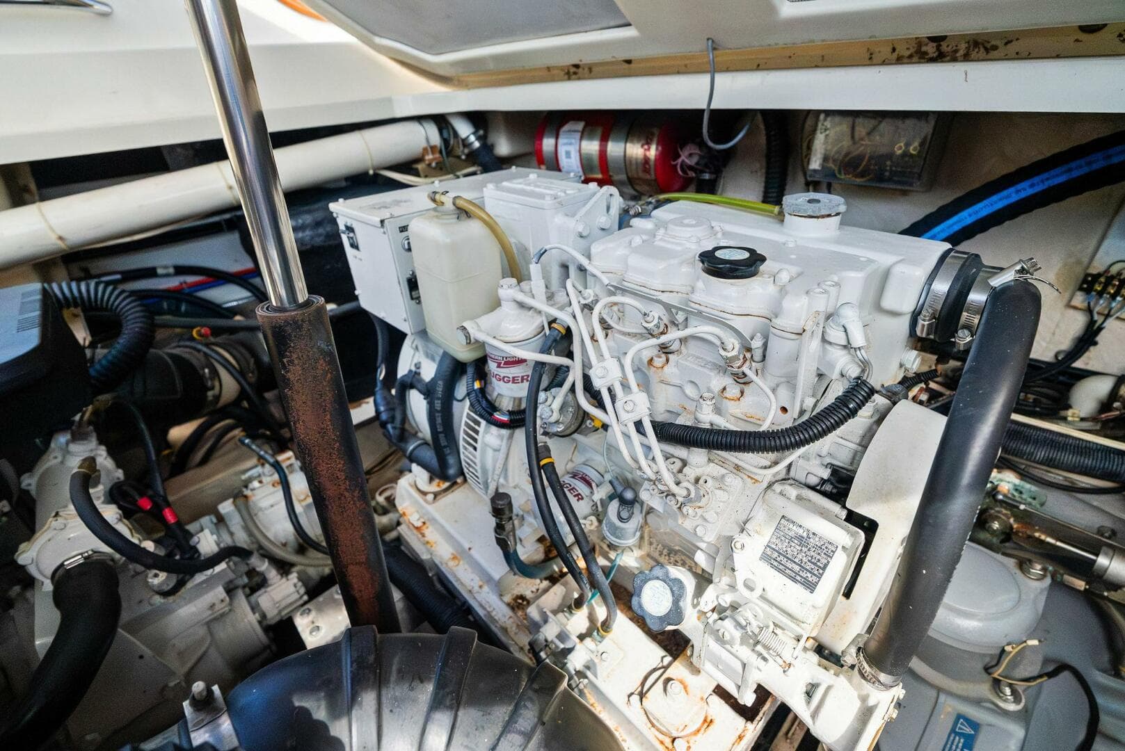 2008 Hinckley Talaria 38R Convertible — photo 46