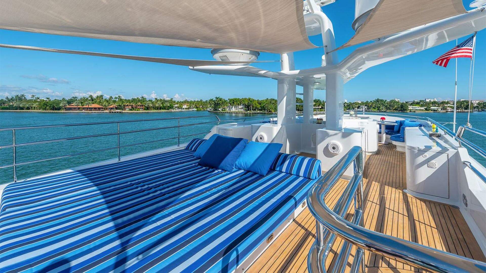 2000 Trident — photo 33