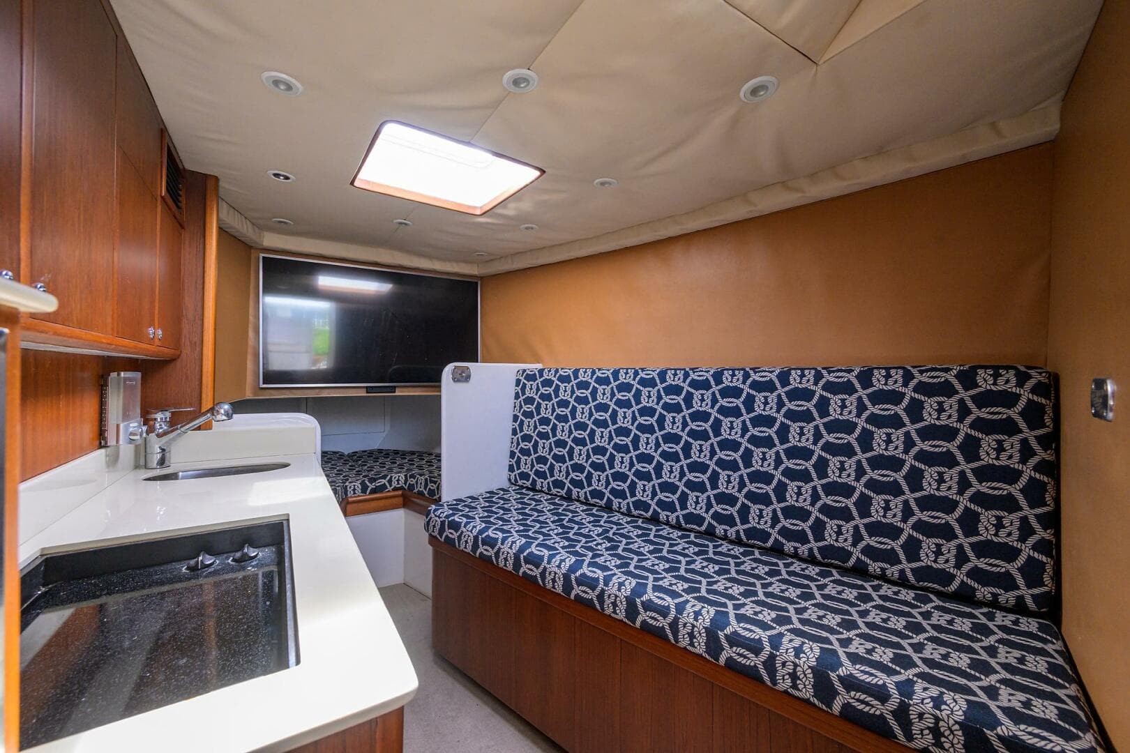 2014 Release Walk Around — photo 7