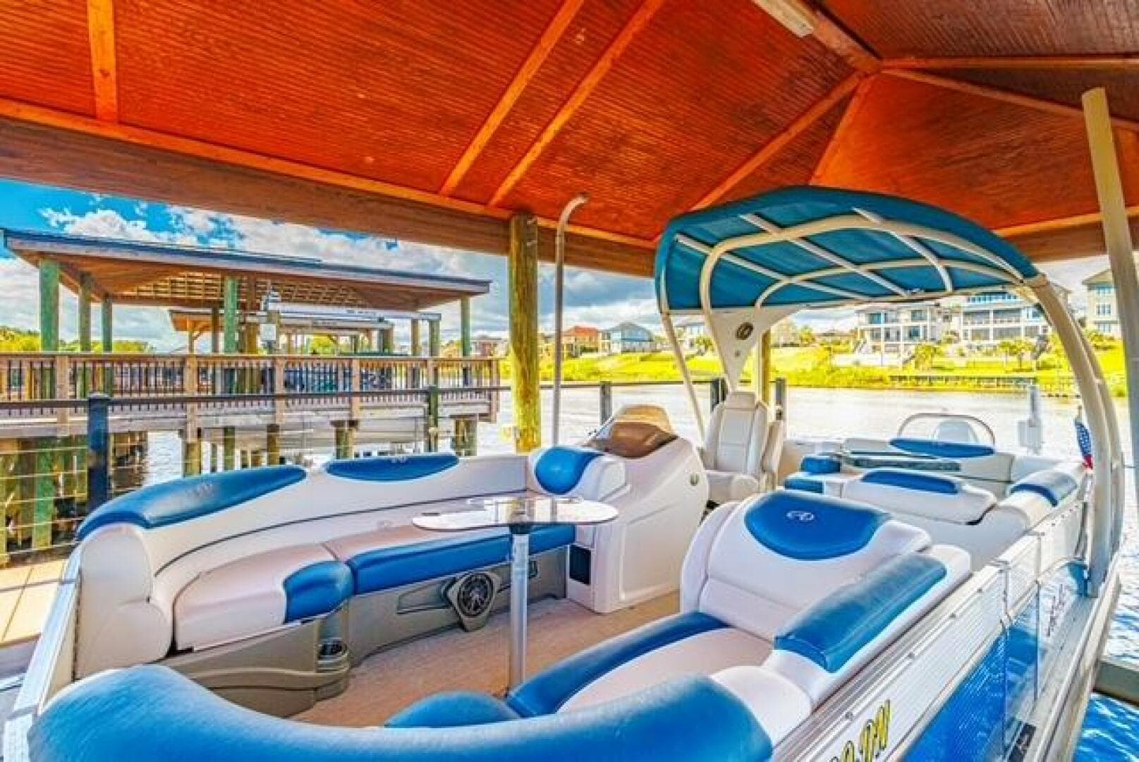 2020 Avalon — photo 2