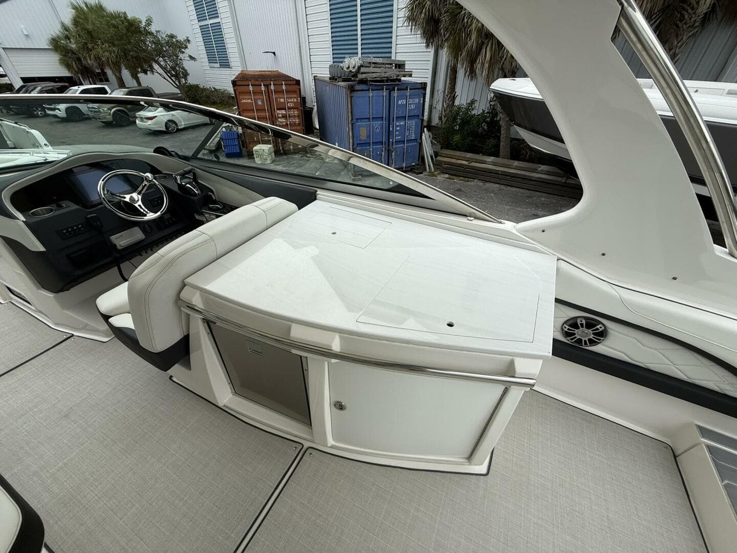 2024 Regal 33 Obx — photo 20