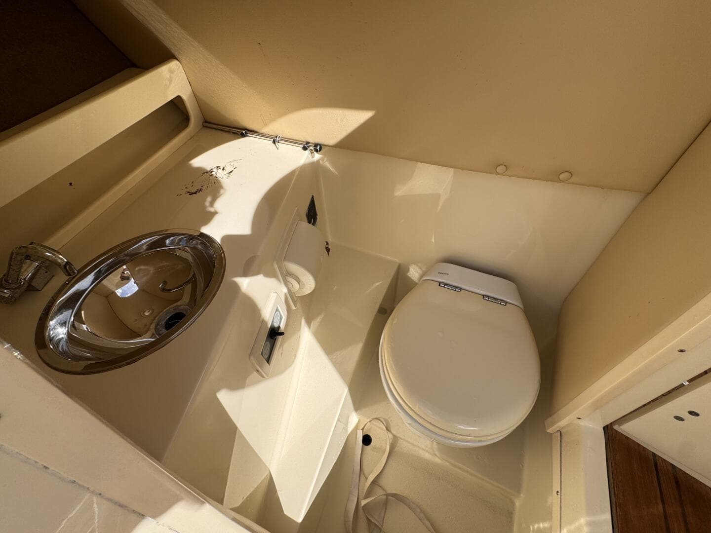 2014 Chris-Craft — photo 16