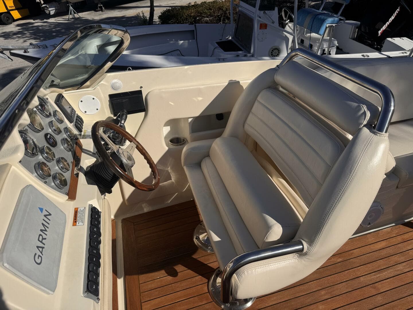 2014 Chris-Craft — photo 22