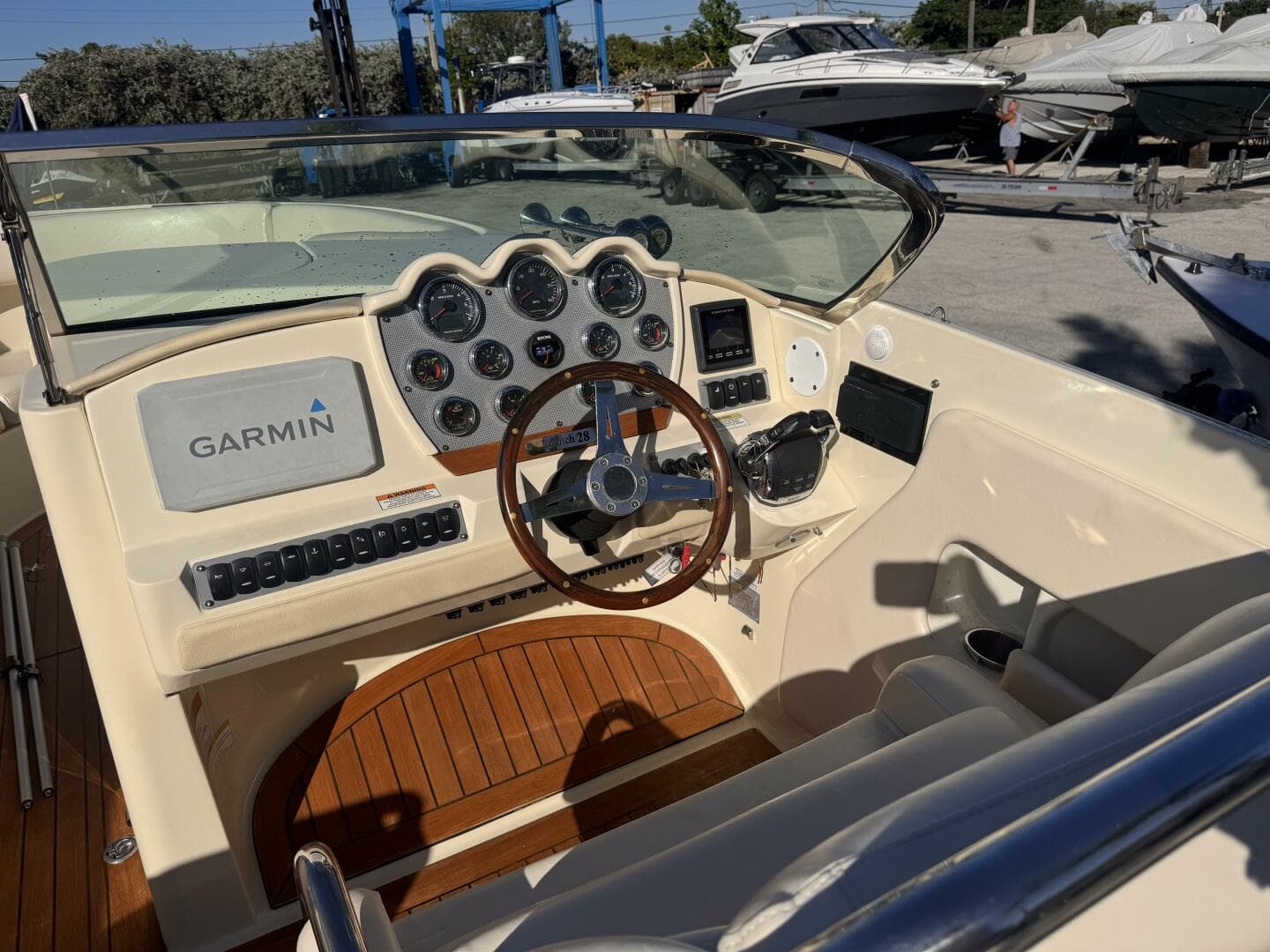 2014 Chris-Craft — photo 21