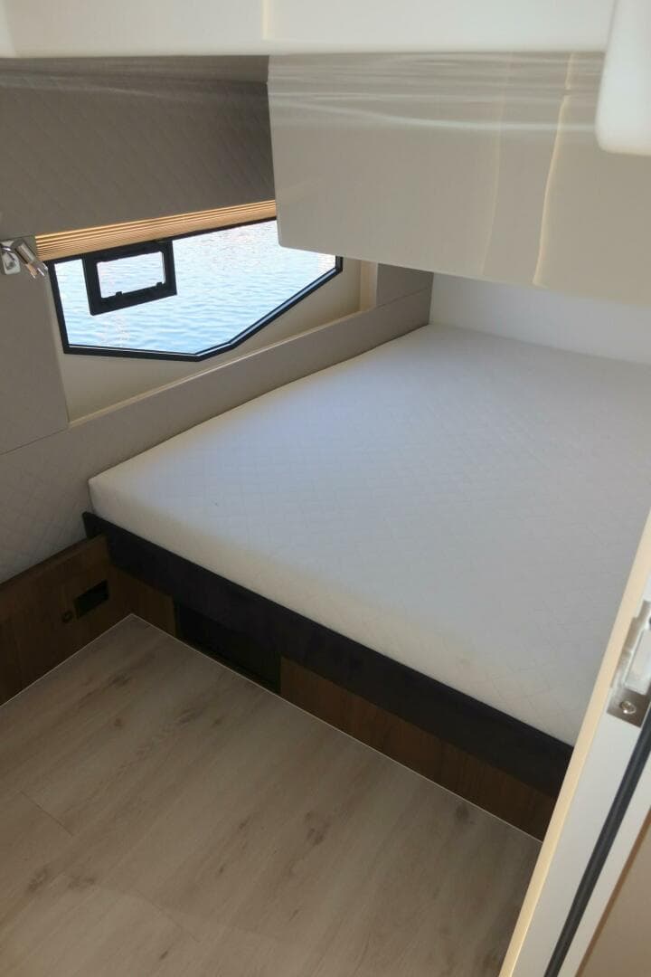 2026 Cobra Seamaster 45 — photo 25