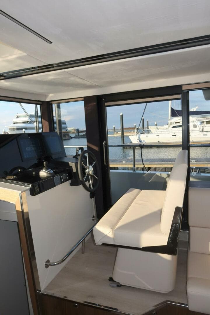 2026 Cobra Seamaster 45 — photo 22