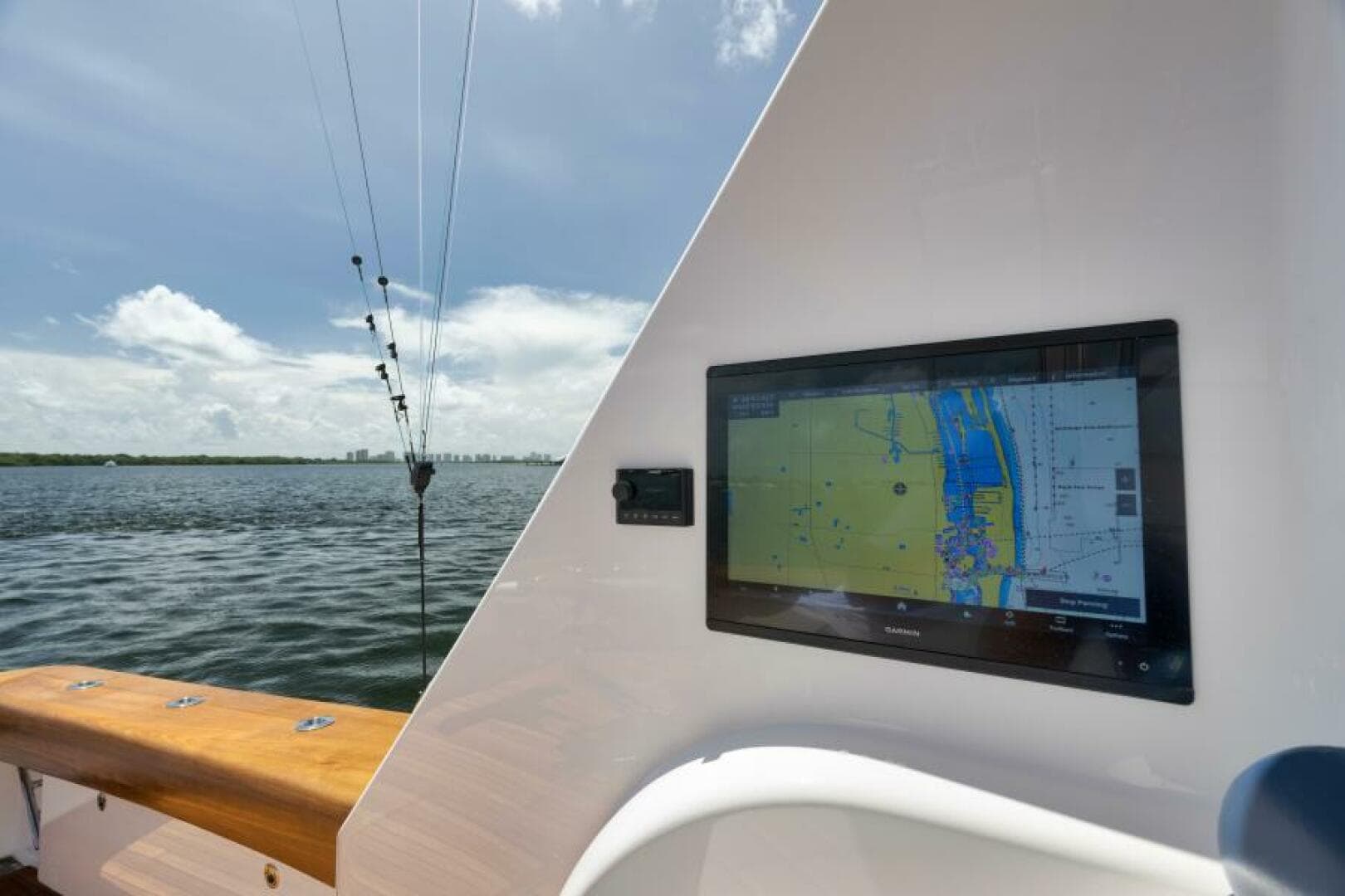 2024 Viking 68 Convertible — photo 66