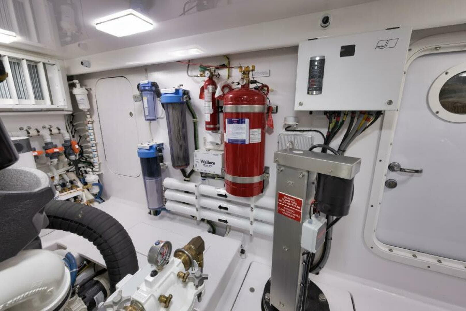 2024 Viking 68 Convertible — photo 75