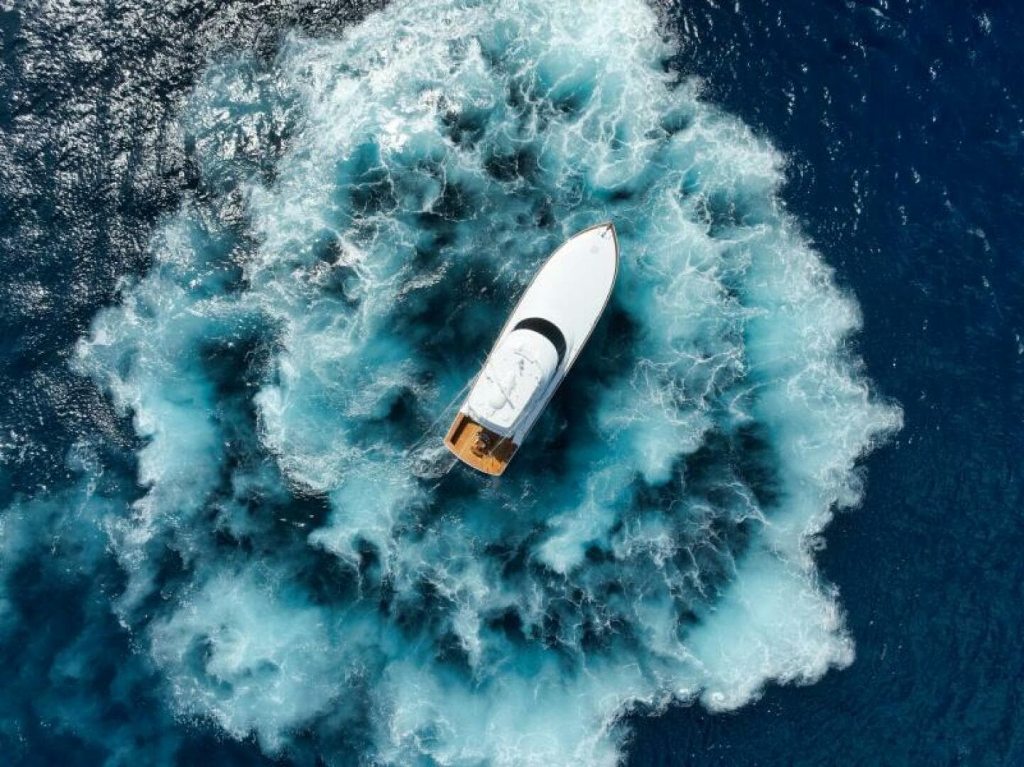 2024 Viking 68 Convertible — photo 91