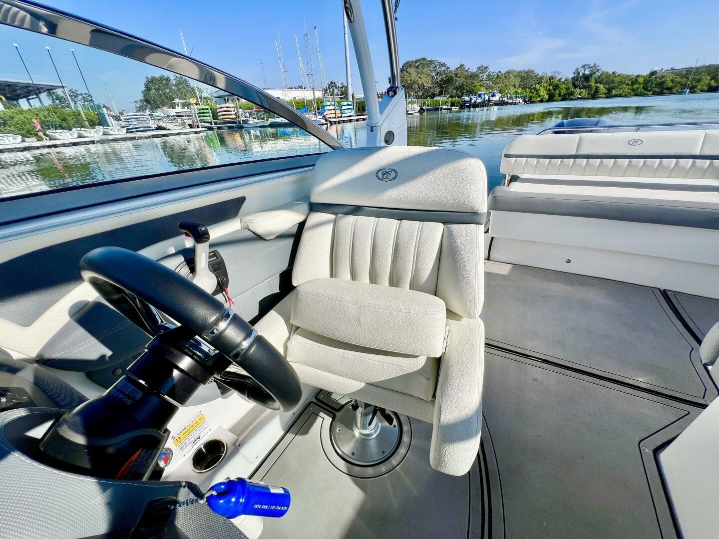 2021 Cobalt 25 Sc — photo 20