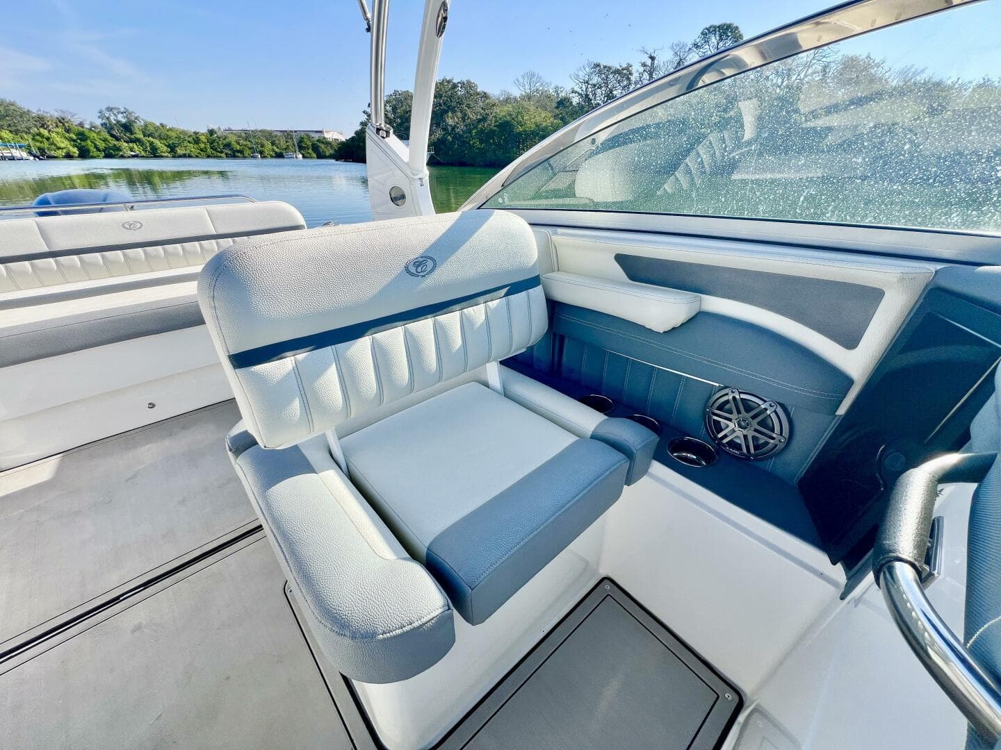 2021 Cobalt 25 Sc — photo 17