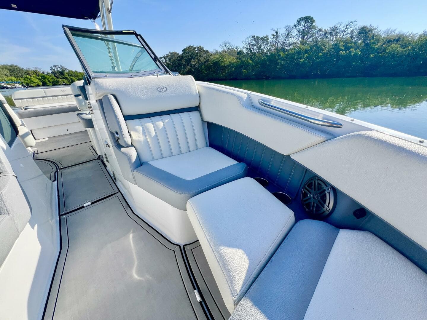 2021 Cobalt 25 Sc — photo 29