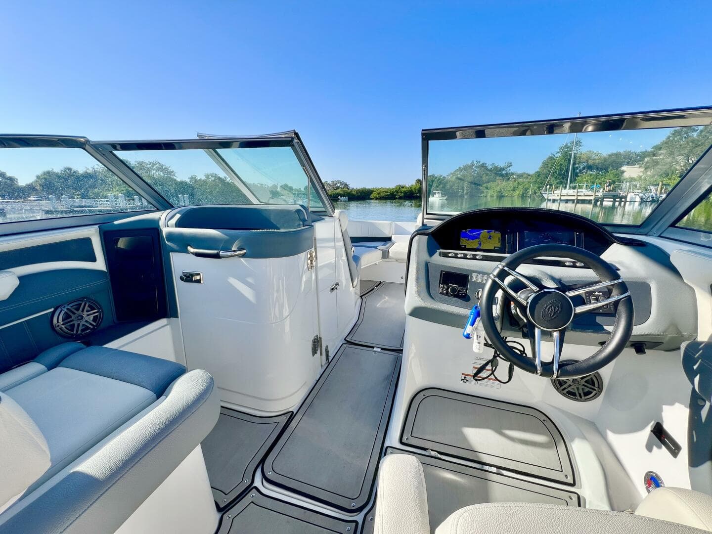 2021 Cobalt 25 Sc — photo 19