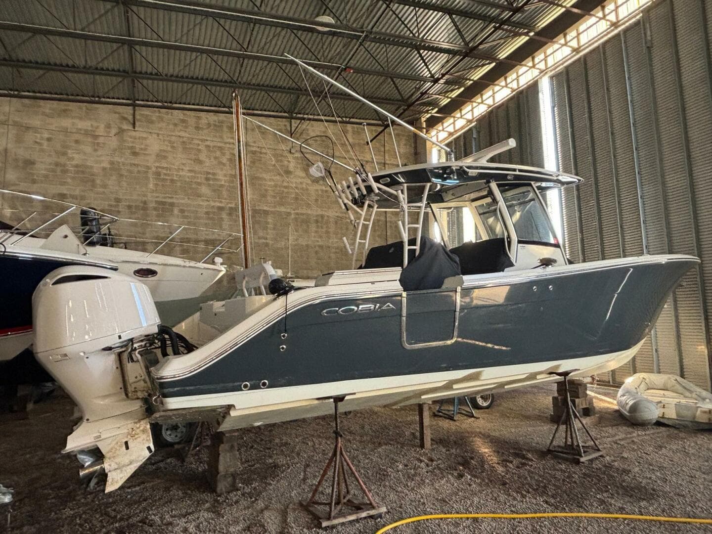 2018 Cobia 344 Center Console — photo 10