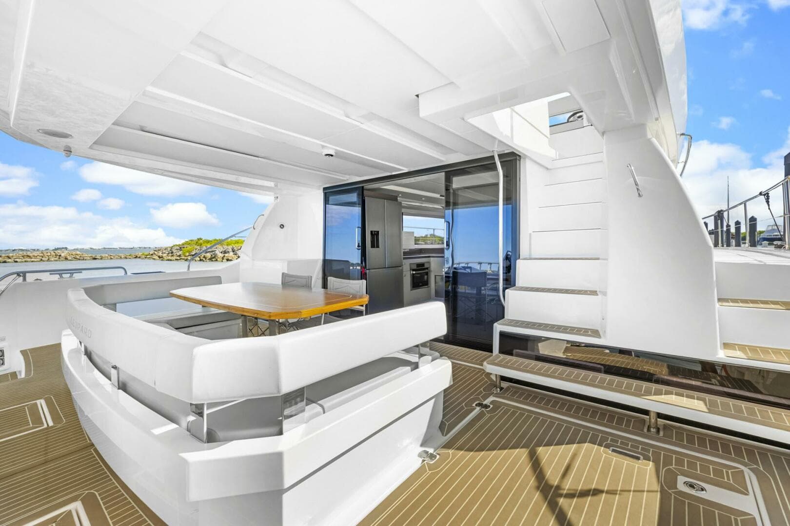 2024 Leopard 46 Pc — photo 40