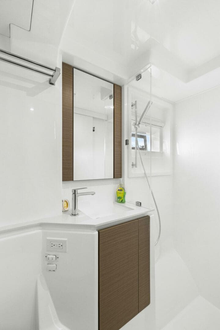 2024 Leopard 46 Pc — photo 72