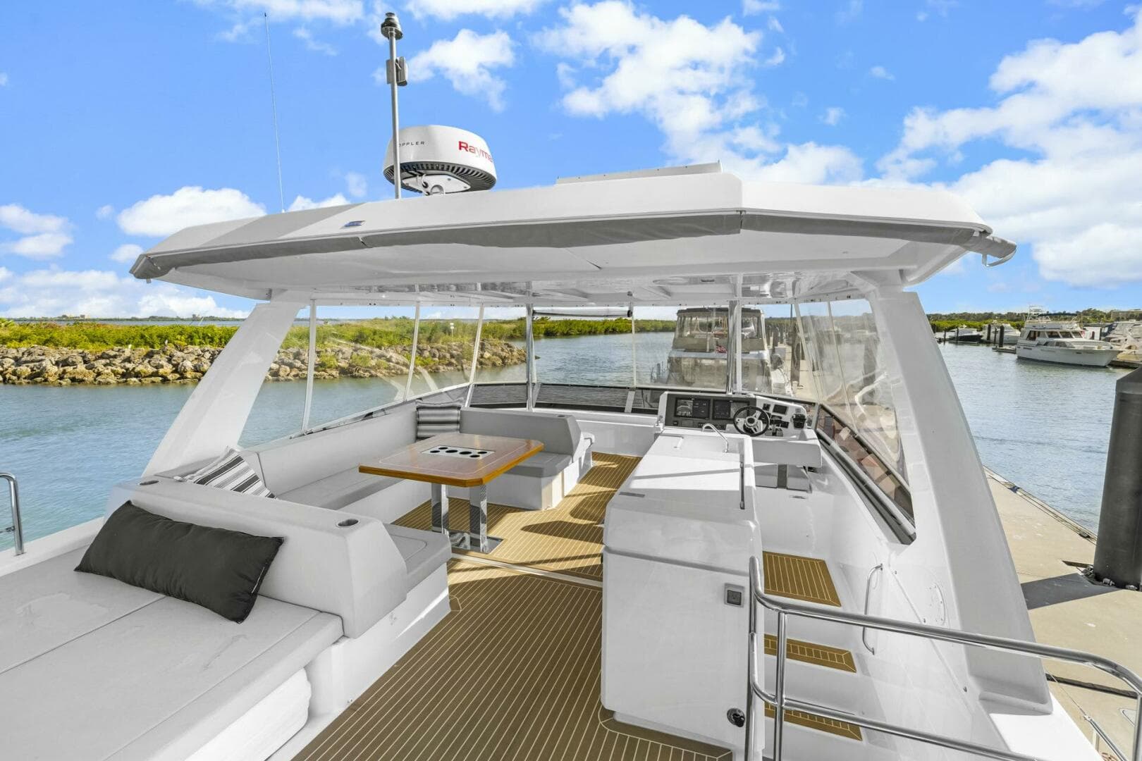 2024 Leopard 46 Pc — photo 28