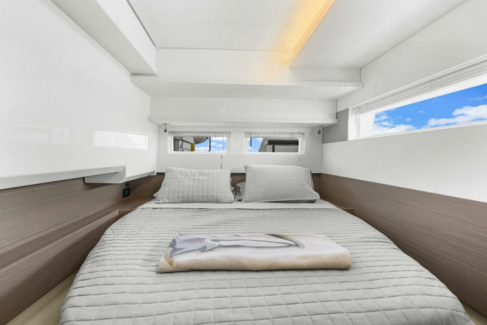 2024 Leopard 46 Pc — photo 64