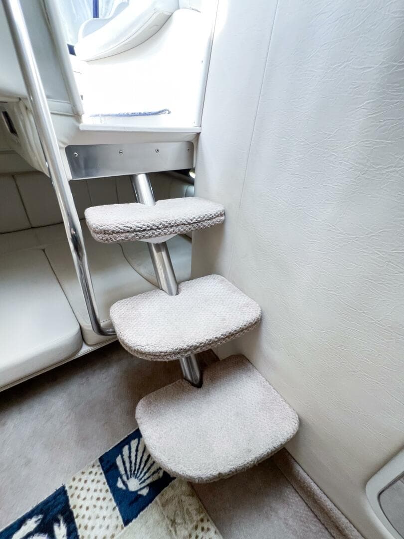 2000 Rinker Fiesta Vee 330 — photo 41