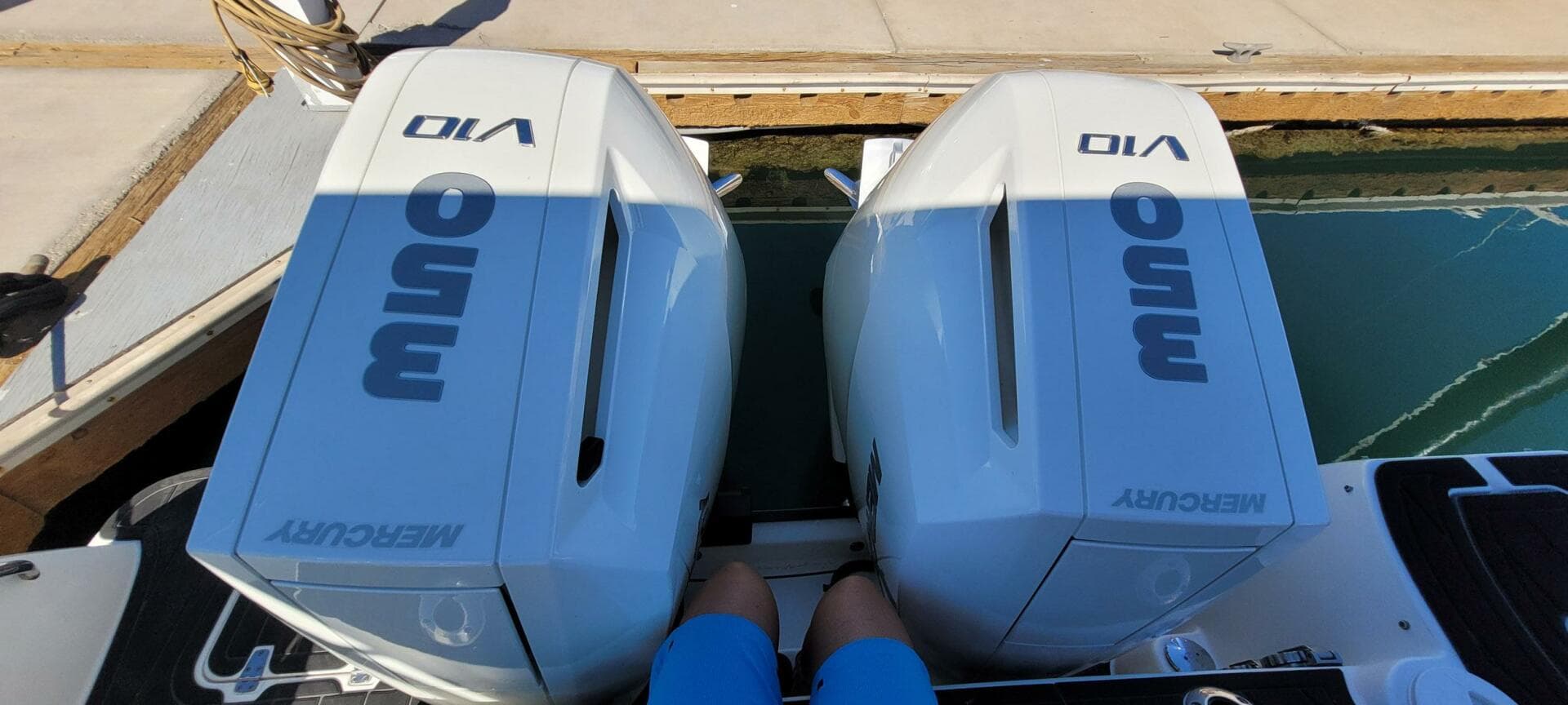 2017 Boston Whaler 315 Conquest — photo 24