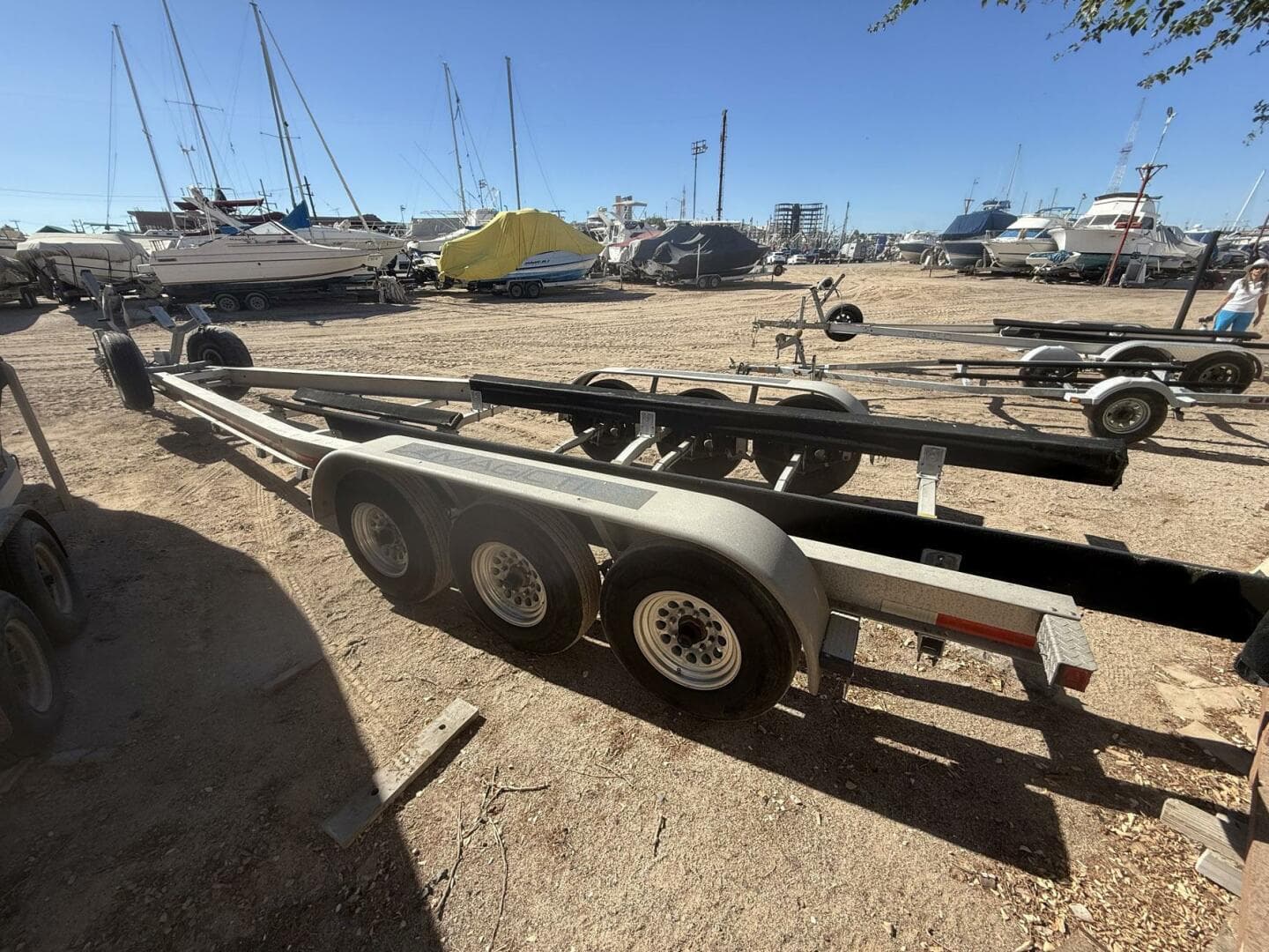 2017 Boston Whaler 315 Conquest — photo 33