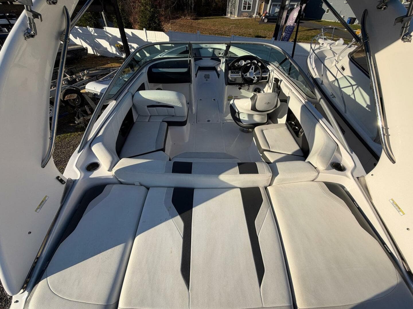 2016 Regal Es Bowrider — photo 6