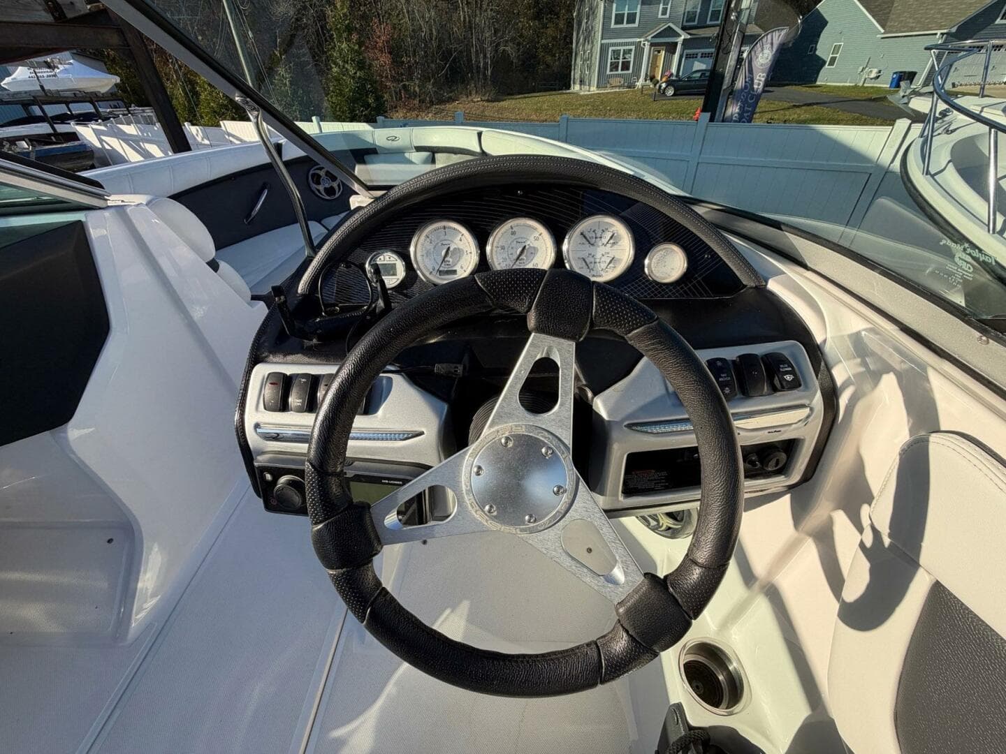 2016 Regal Es Bowrider — photo 14