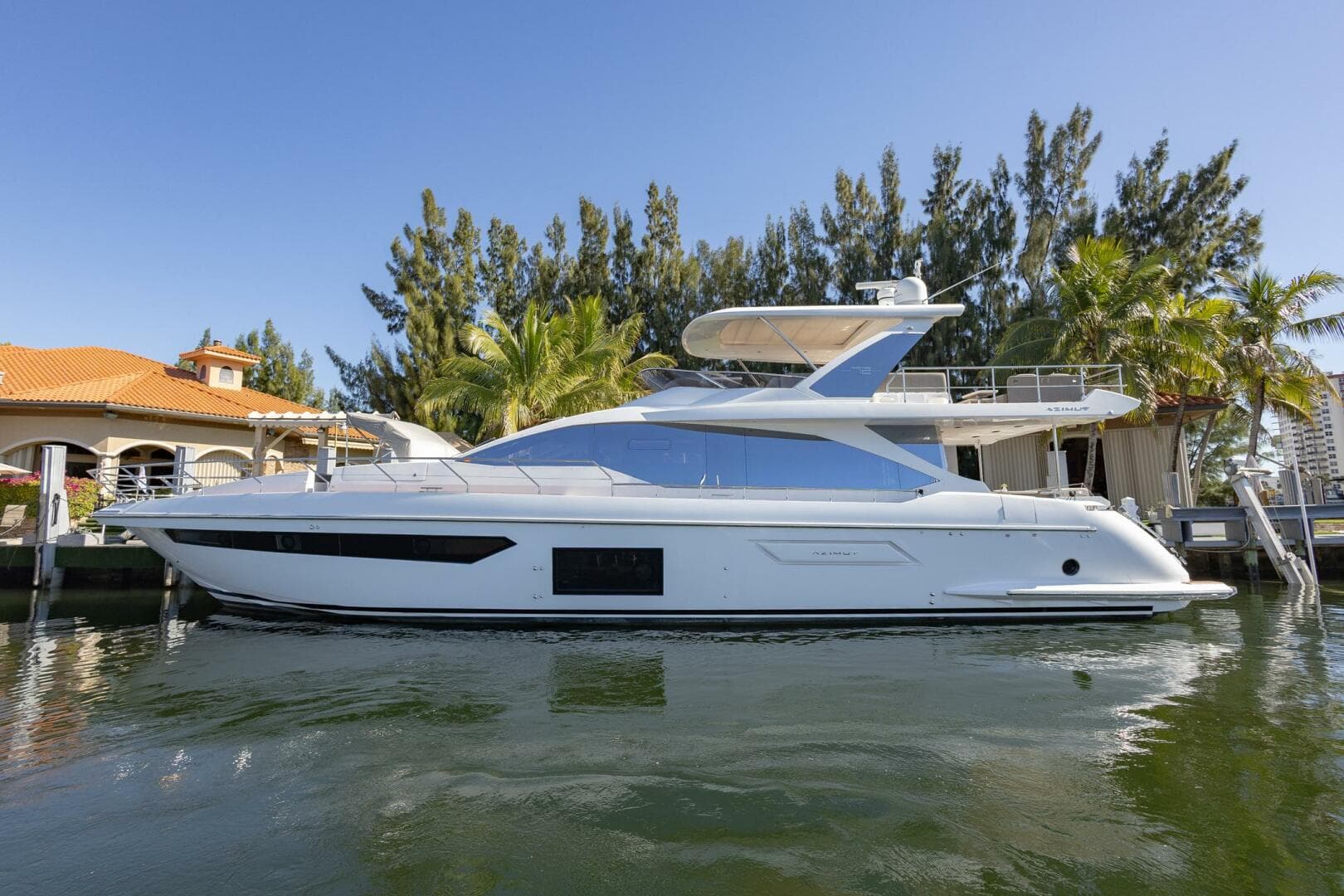 2021 Azimut Flybridge — photo 2
