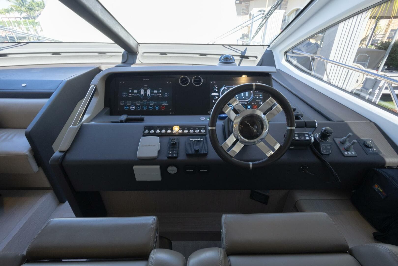 2021 Azimut Flybridge — photo 31