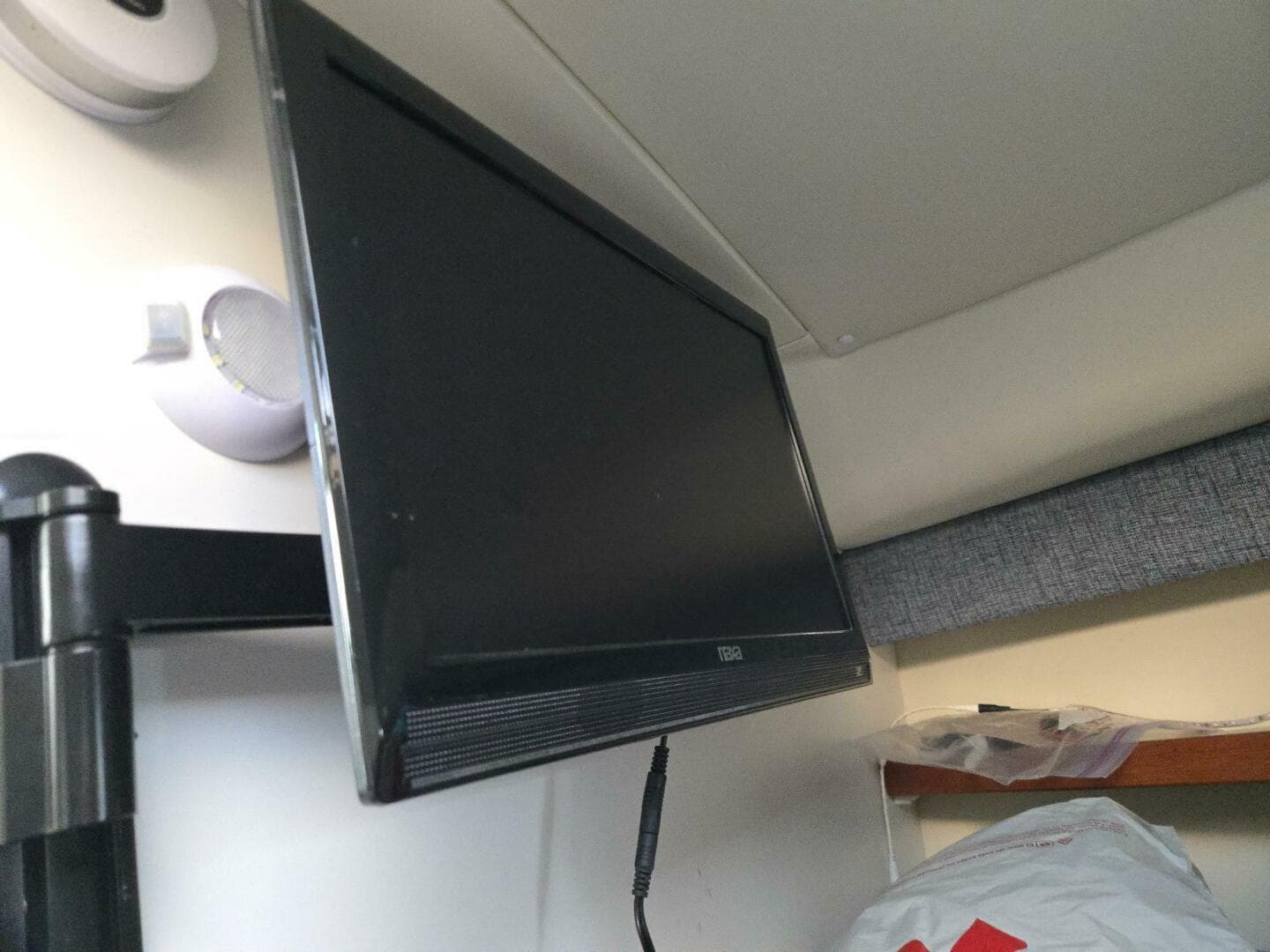 1998 Tiara Yachts Coronet — photo 8