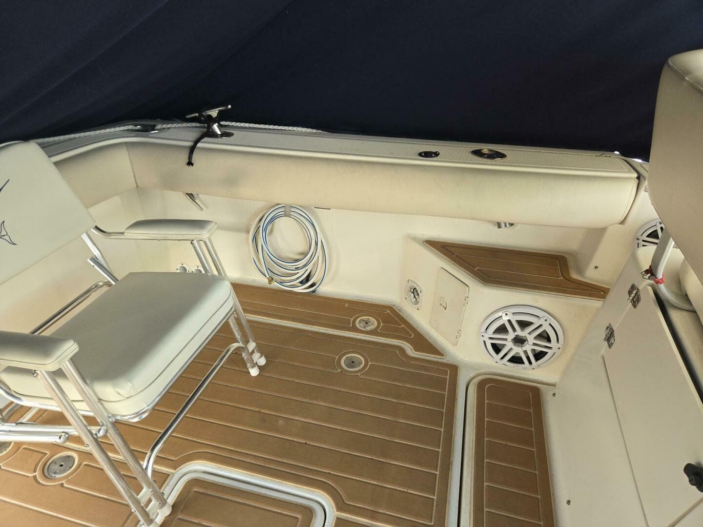 1998 Tiara Yachts Coronet — photo 5