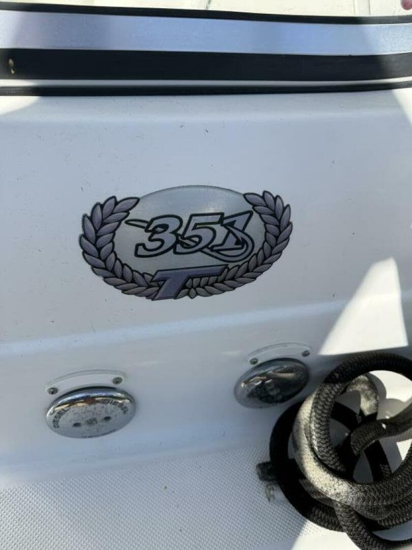 2007 Triton 315 Express — photo 21