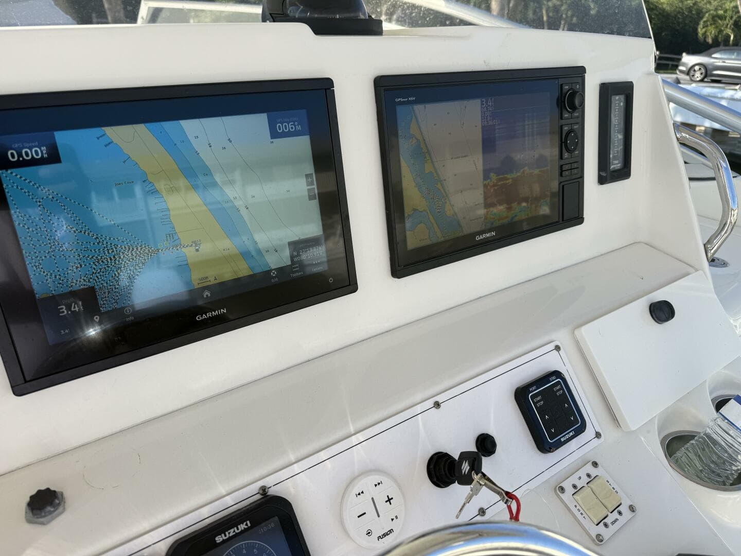 2007 Triton 315 Express — photo 7