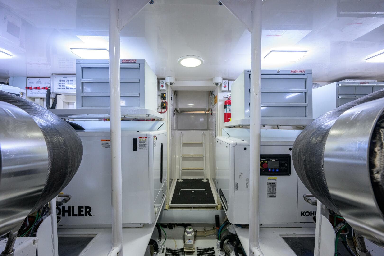 2007 Viking 64 Convertible — photo 58