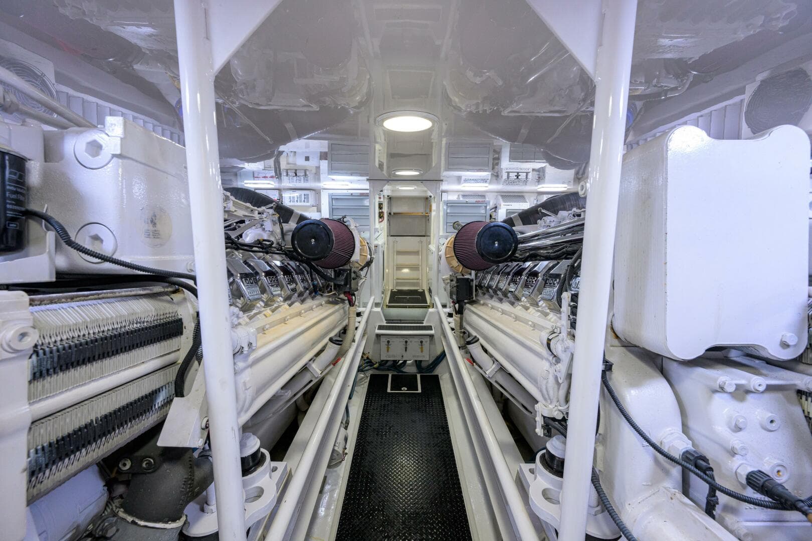 2007 Viking 64 Convertible — photo 57