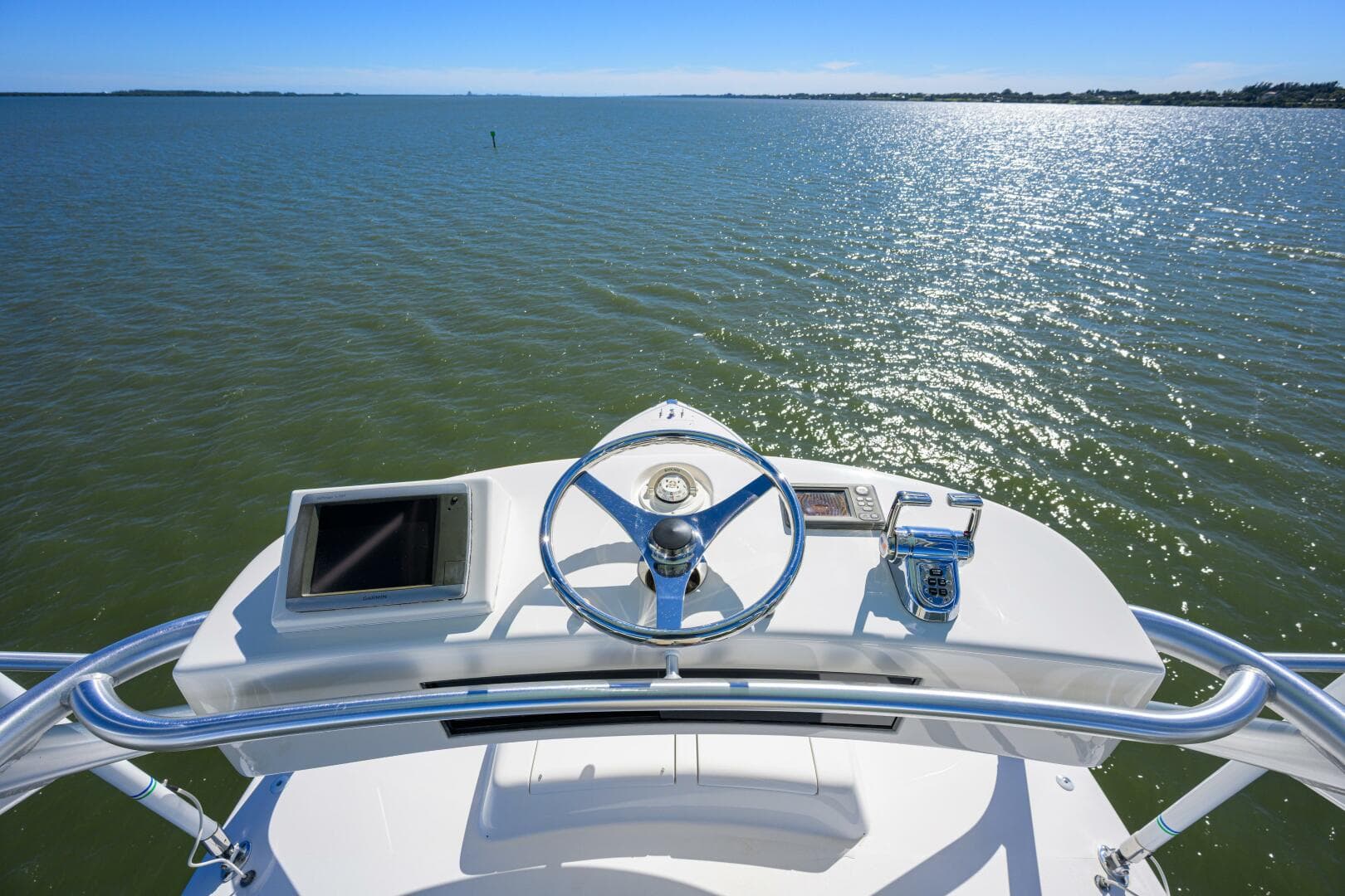 2007 Viking 64 Convertible — photo 45