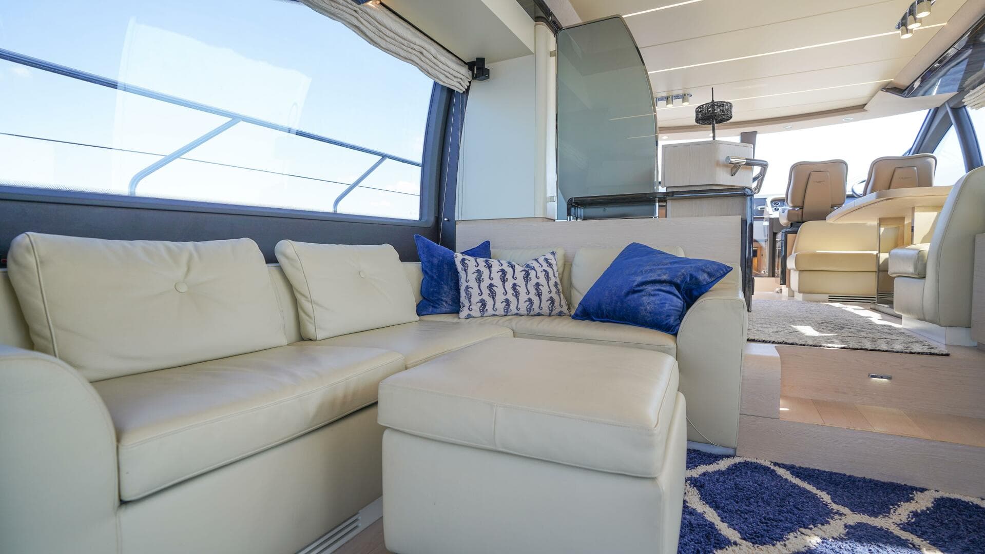 2017 Azimut 66 Flybridge — photo 23