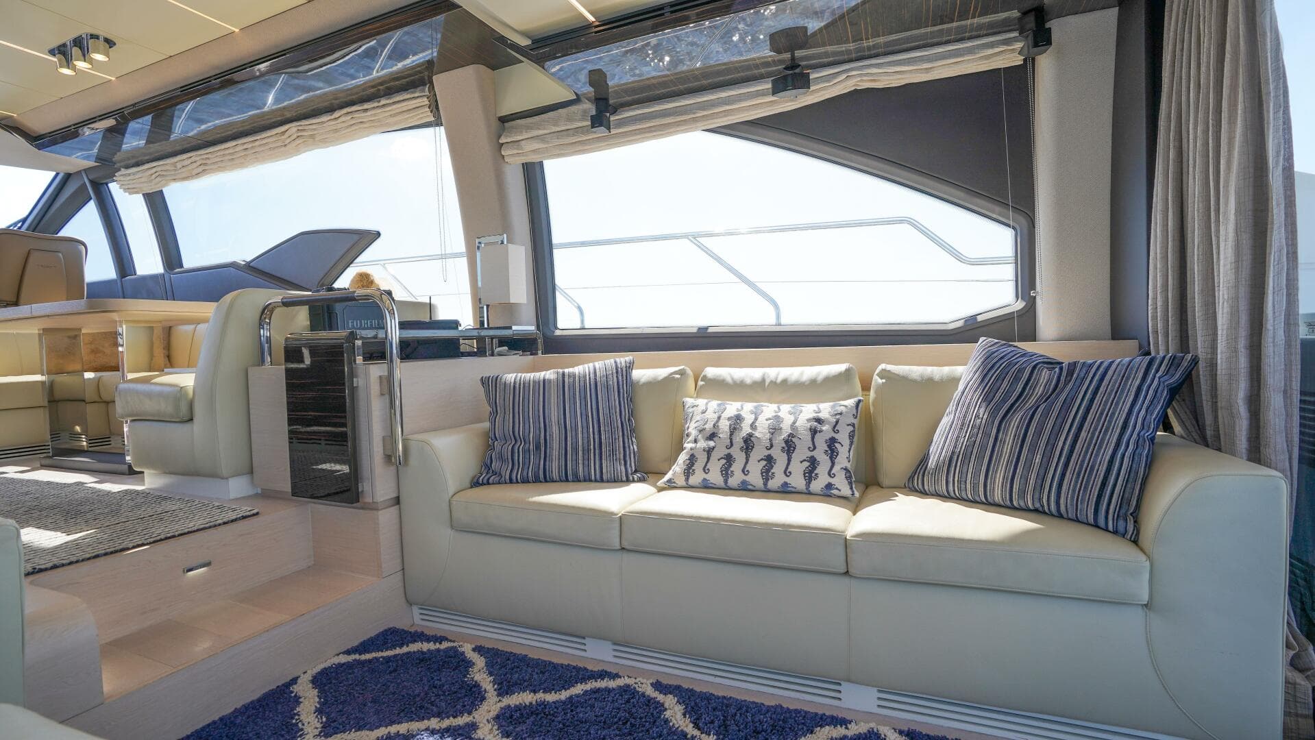 2017 Azimut 66 Flybridge — photo 24